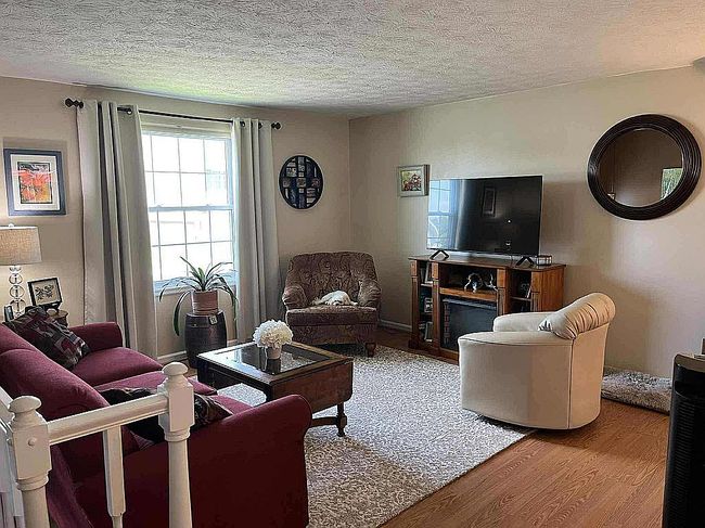 Photo of 5733 Lake Hill Dr, Romulus, NY