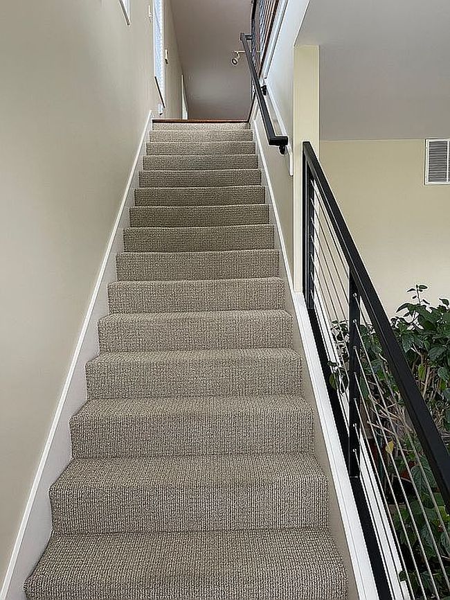 Image of 380 N Island Dr Apt 107