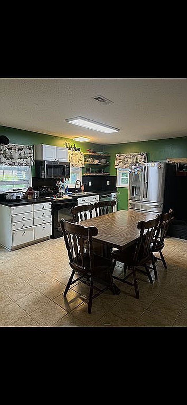 Image of 363 Pineridge Rd
