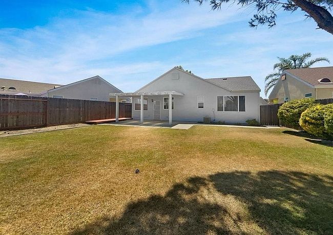 Photo of 584 Stewart Way, Rio Vista, CA