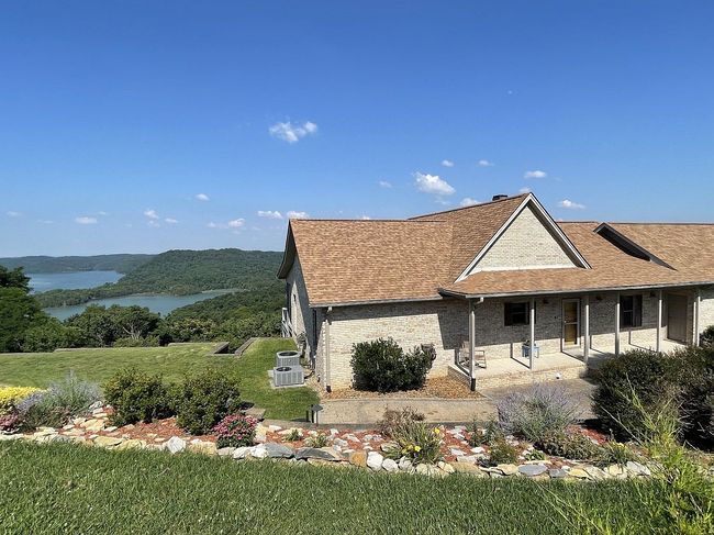 Preview of property located at 61 Brim Ln