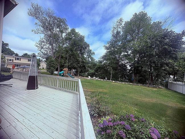 Photo of 78 Harrington Ln, Somerset, MA