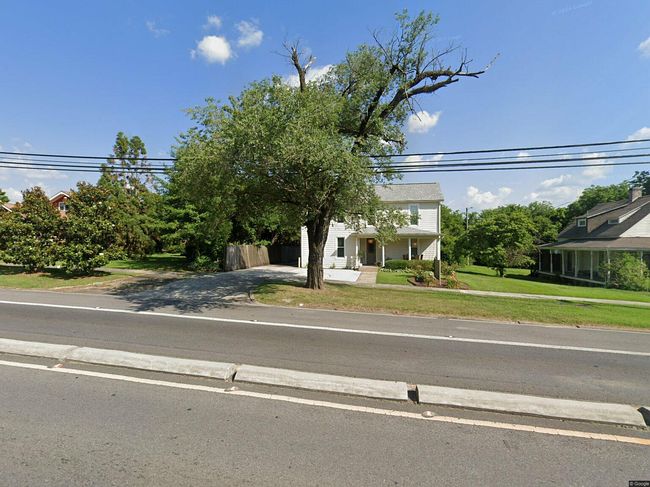 Photo of 502 3rd St Se