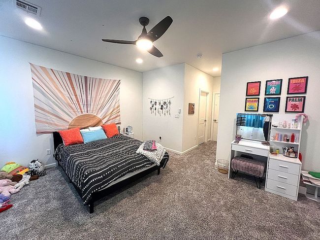 Image of 10321 S Gary Pl