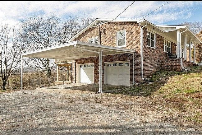Image of 201 Bellevue Dr