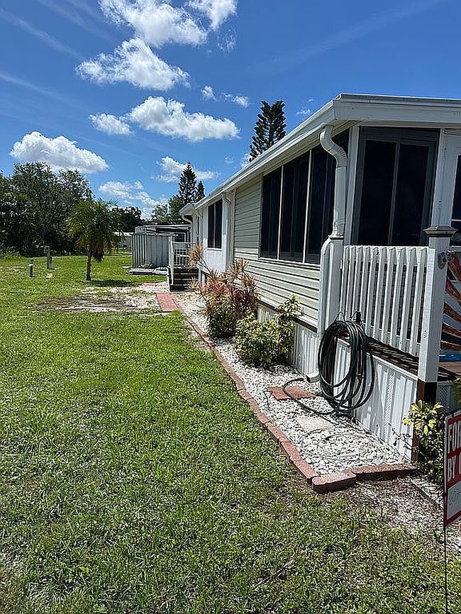 Photo of 800 Kay Rd Ne #2067, Bradenton, FL