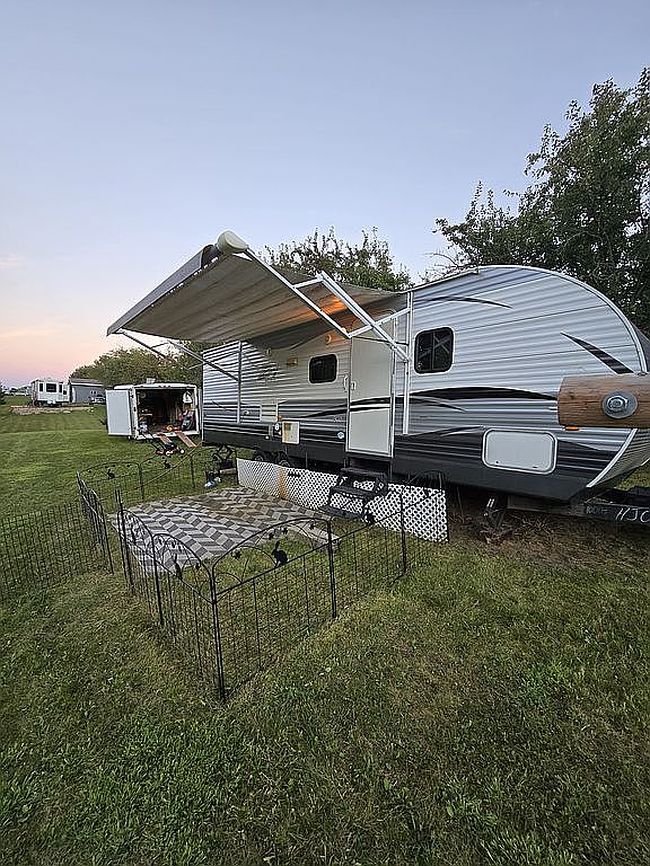 Preview of property located at 28359 W Silent Dr