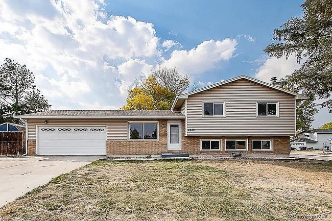 Image of 5220 Mountain Rd
