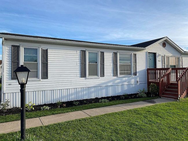 Preview of property located at 1727 Saint Charles Pl