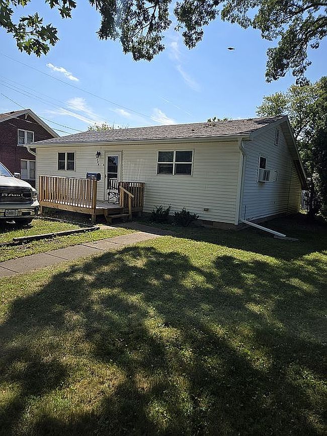 Photo of 205 S Stewart St