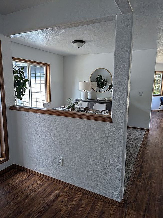 Additional photo 3 of property located at 18887 Hein St