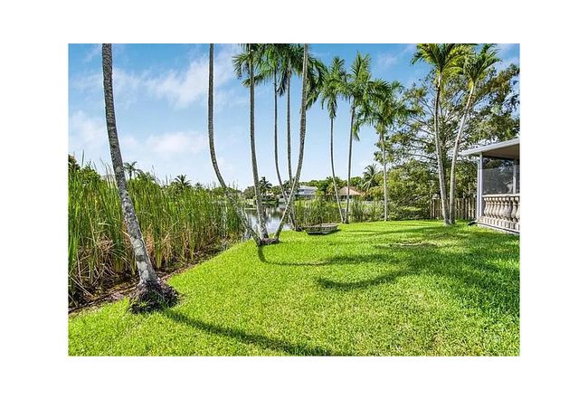 Image of 900 Richwood Ter