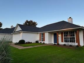 Image of 122 Willow Oak Ln