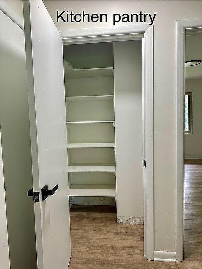 Image of 3220 Hilltop Rd