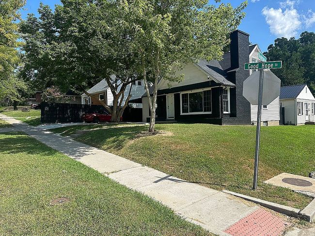 Photo of 1121 Good Hope St, Cape Girardeau, MO