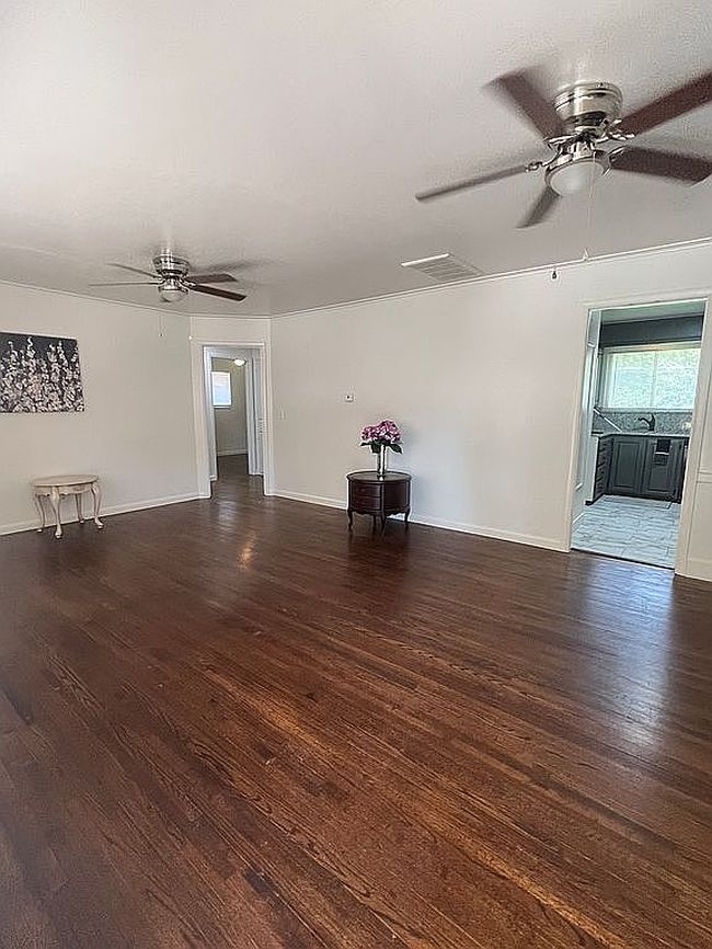 Photo of 1220 S Cedar St, Sapulpa, OK
