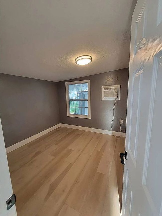 Photo of 4000 24th St N #313, Saint Petersburg, FL