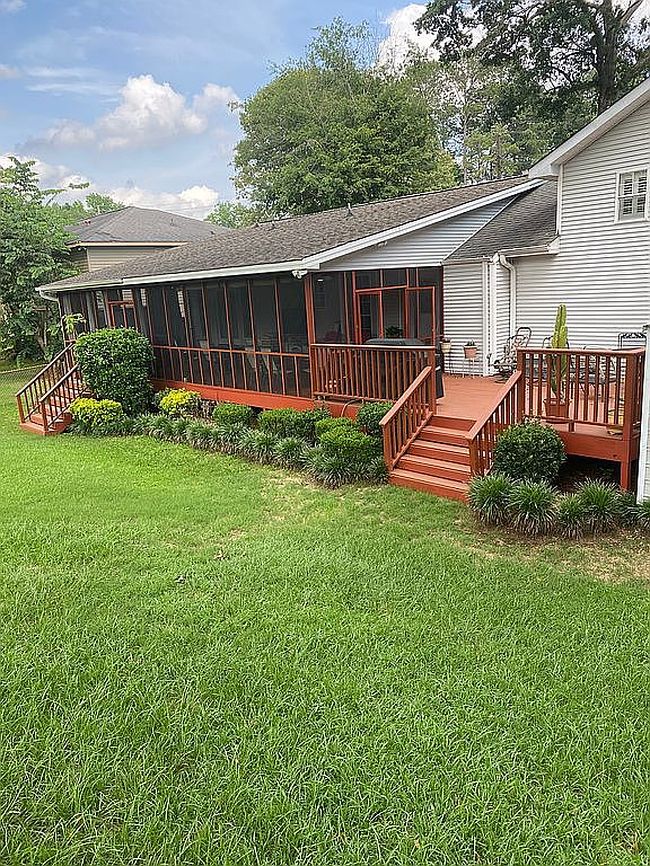 Image of 1428 Plymouth Ln