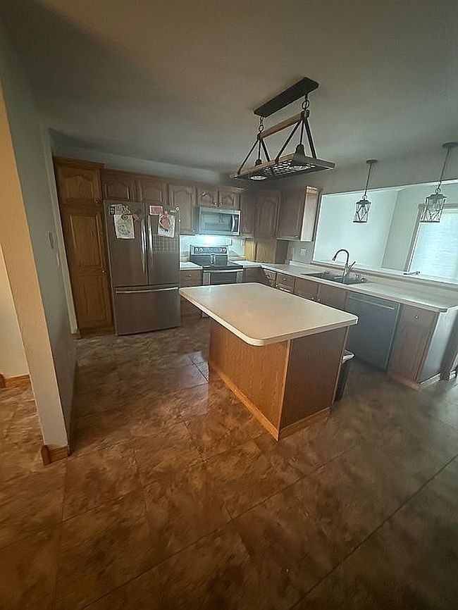 Photo of 207 10th St Nw, Devils Lake, ND