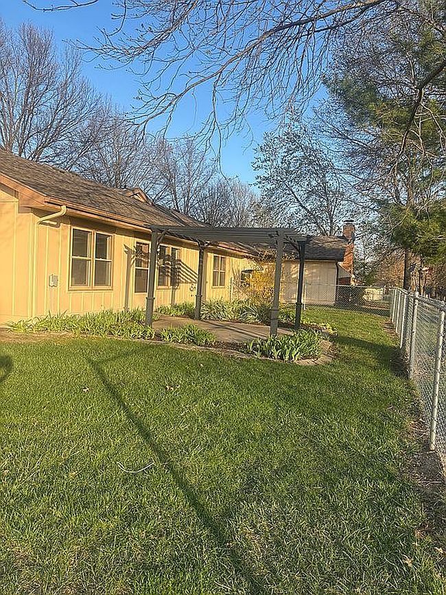 Image of 18800 Sunrise Dr