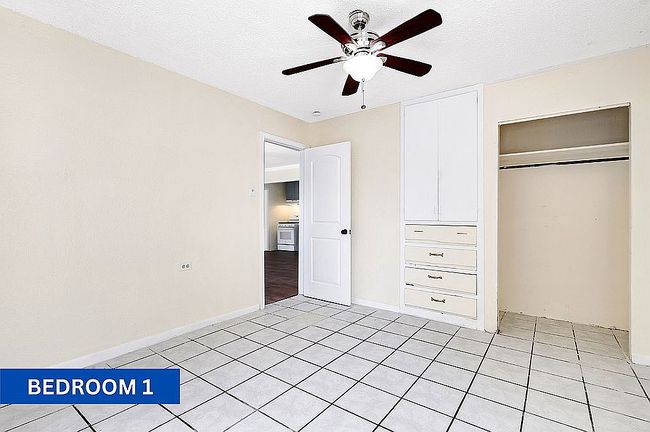Image of 907 Overhill Dr