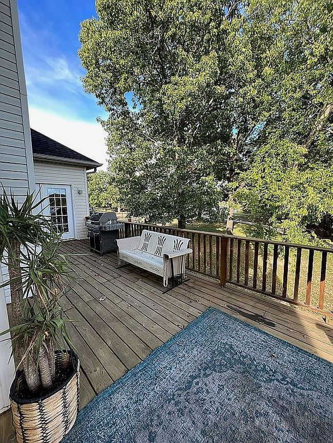 Image of 805 Copper Oaks Dr