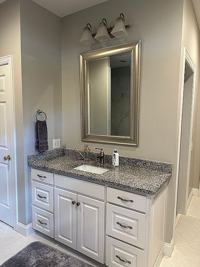 Photo of 512 W Franklin St, Zebulon, NC