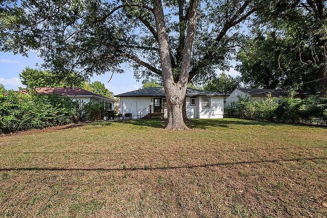Image of 1534 E 50th St S
