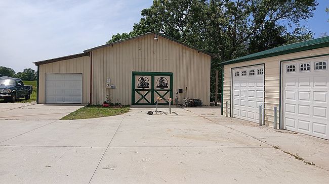 Image of 313 Henderson Rd