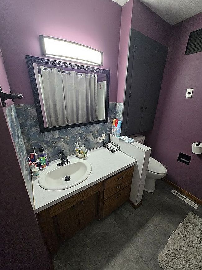 Additional photo 1 of property located at 104 S 3rd St