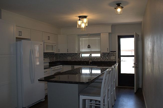Photo of 275 E 200 S #C4, Parowan, UT