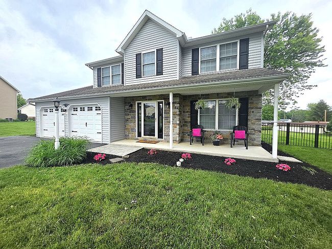 Image of 233 Stony Point Ave