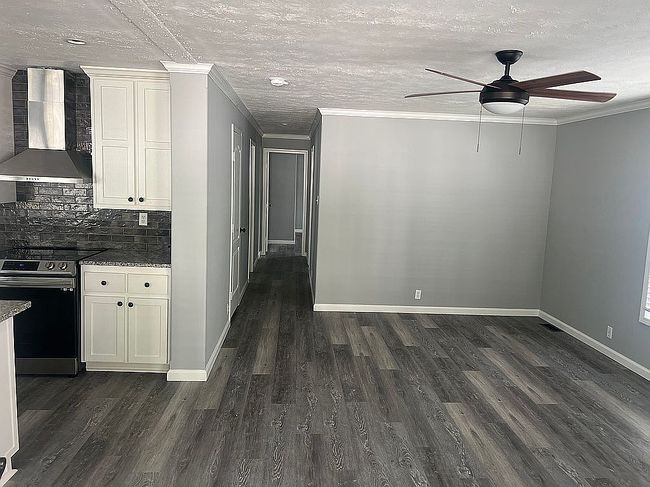 Preview of property located at 50 E Cardinal Ln