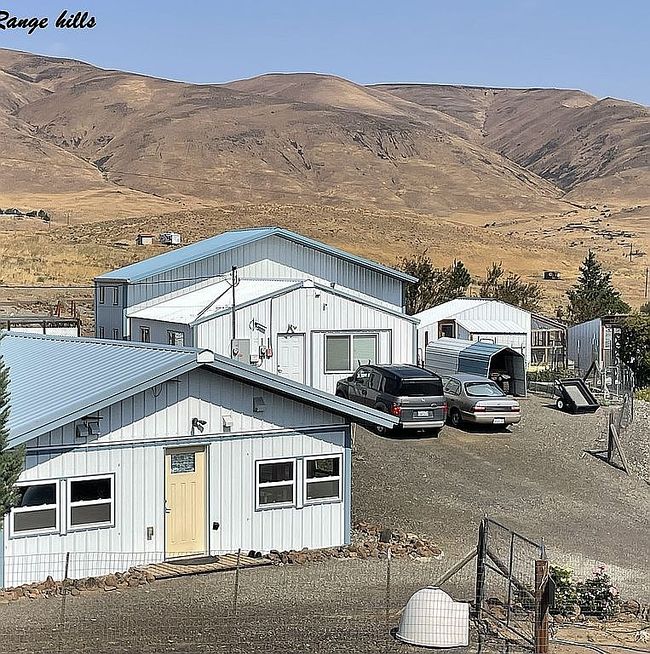 Photo of 410 Lakeview Rd