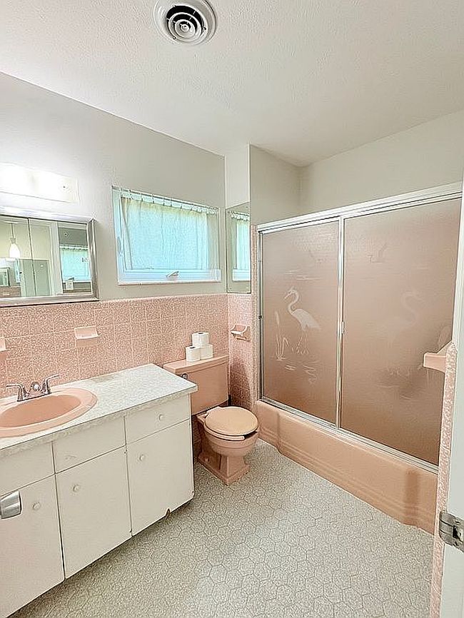 Photo of 421 Bayshore Dr, Venice, FL