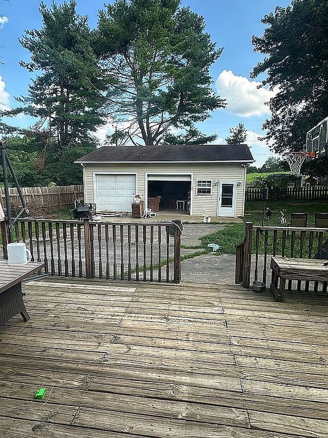 Photo of 540 Whitlock Rd, Alvaton, KY
