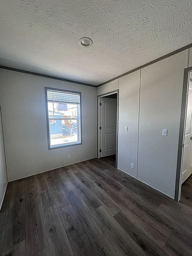 Image of 3200 Oakland Ave