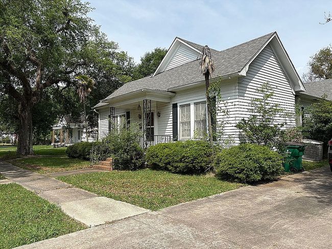 Image of 216 W Northern Ave