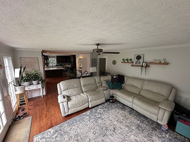 Photo of 1599 Walden Pond Rd, Suwanee, GA