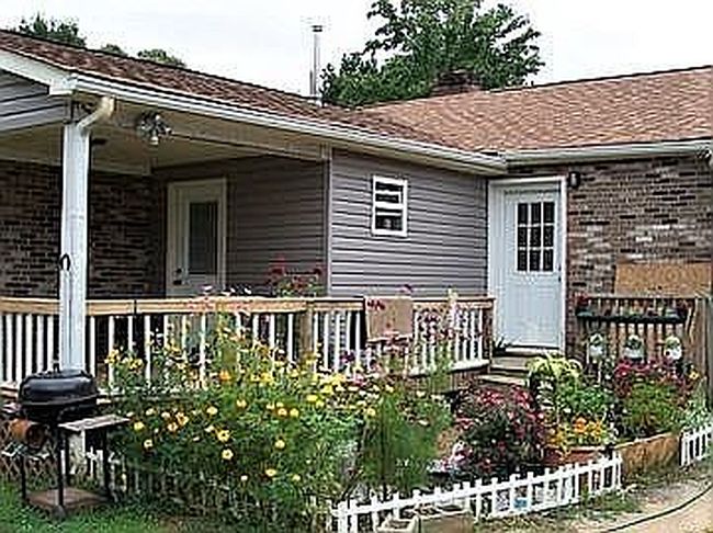 Photo of 215 Wayman Dr, Greer, SC