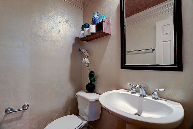 Preview of property located at 1515 Hyde Park Blvd