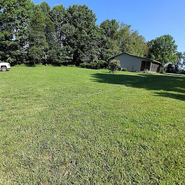 Photo of 807 Stray Winds Rd, Campbellsville, KY