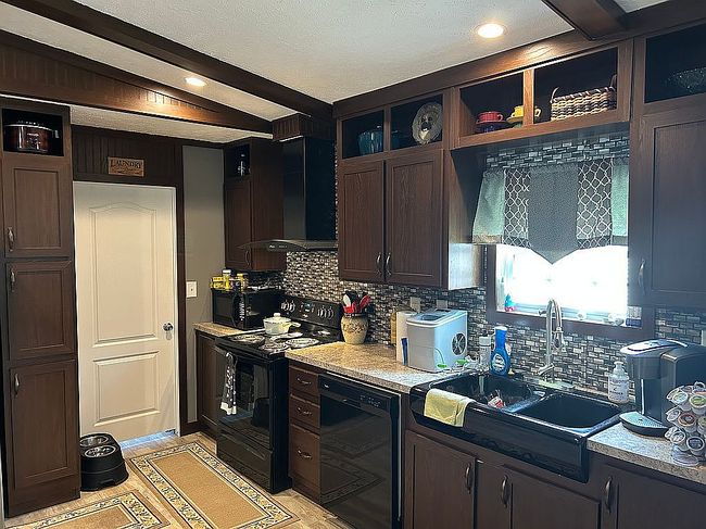 Photo of 266 Rolling Hills Vlg, Morgantown, WV
