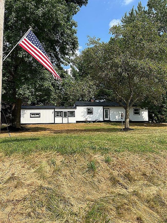 Photo of 2417 Mechanicsburg Rd