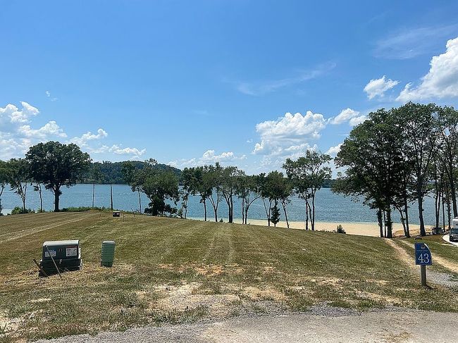 Photo of 43 English Mountain Point