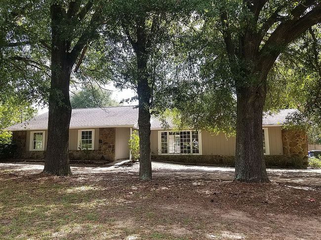 Image of 3584 Lingo Rd