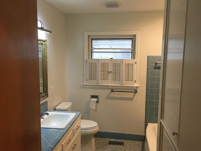 Image of 3615 S Urbana Ave