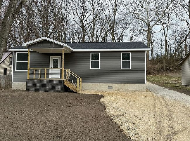 Image of 714 Bluewater Dr