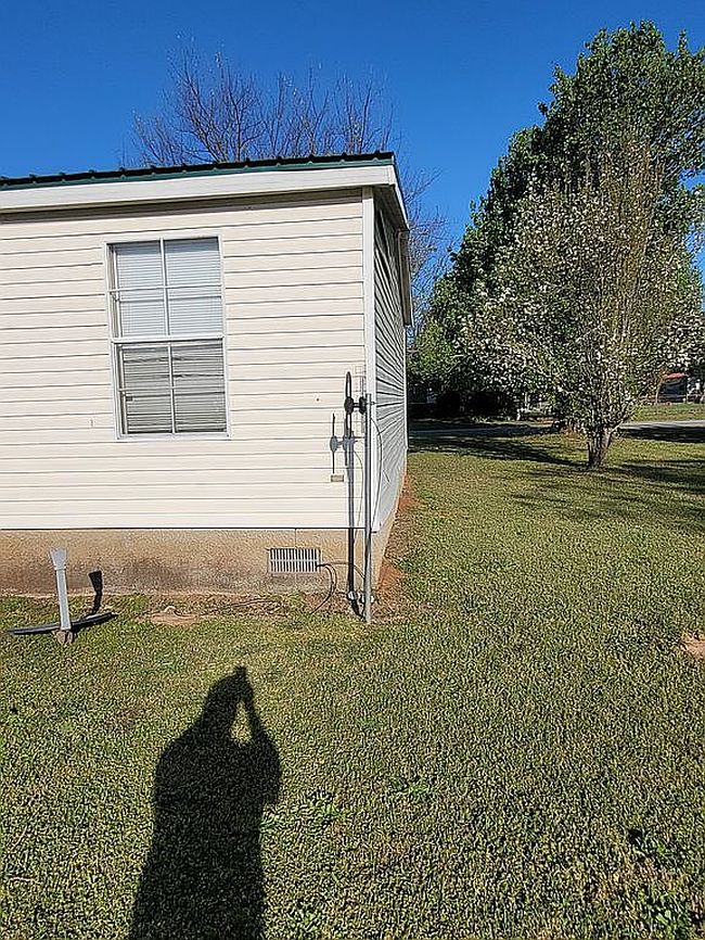Image of 97 Hanover Dr