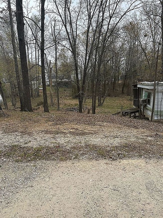 Photo of 55 Lost Tree Ln, Springville, TN
